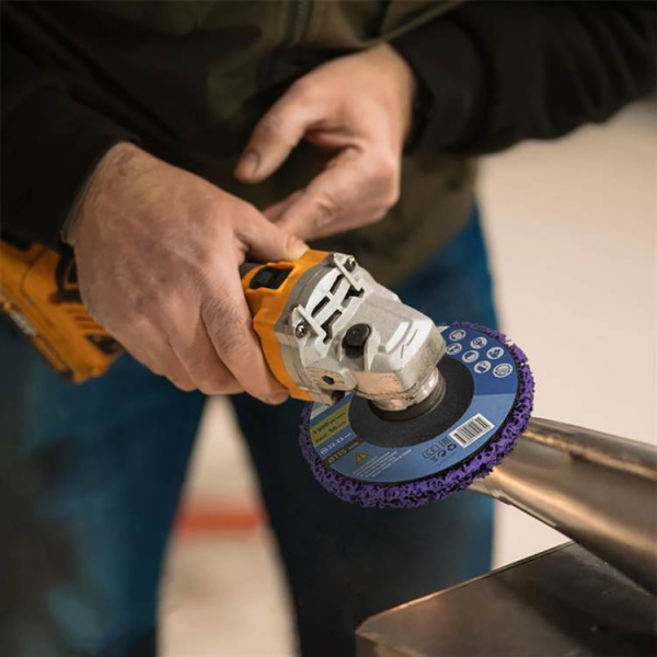 Круг шлифовальный коралловый МЕГЕОН 61012 купить по низкой цене | МАКСПРОФИТ